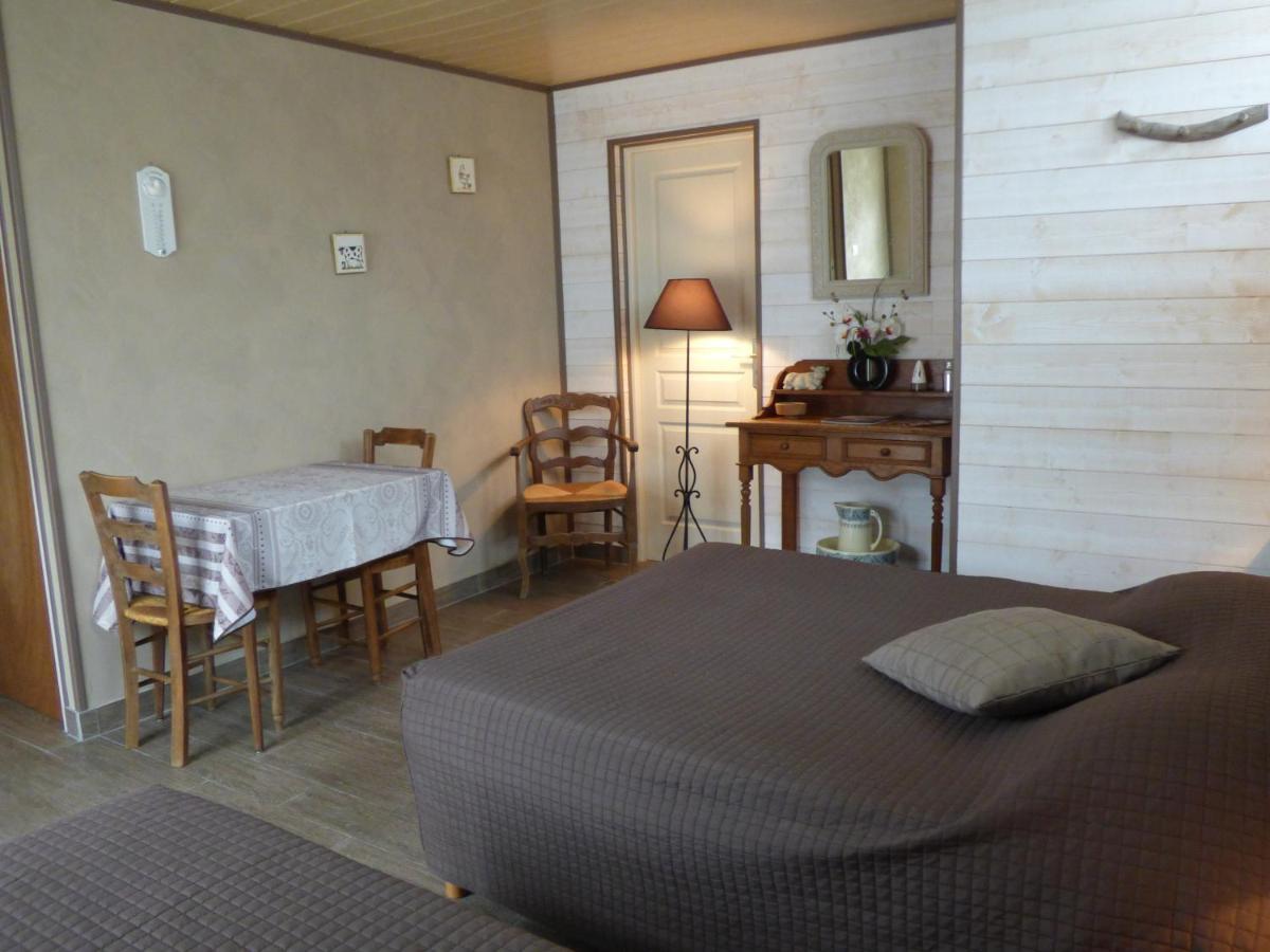 La Fontainoise Bed & Breakfast